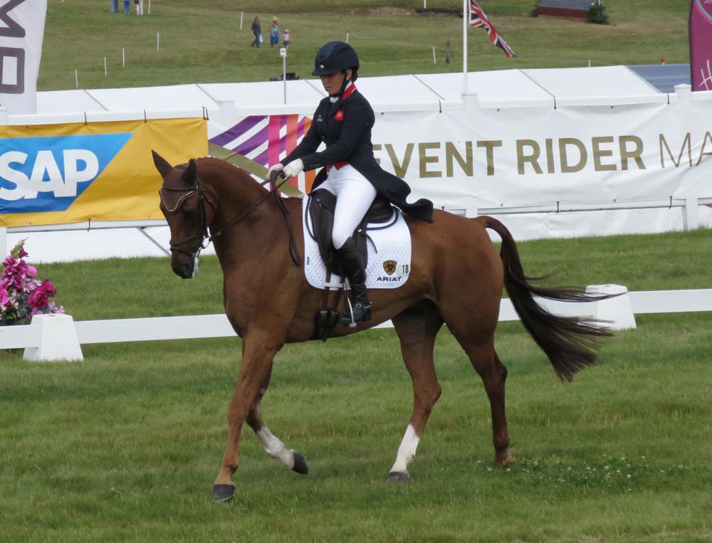 Laura Collett & Grand Manoeuvre at Barbury 2017