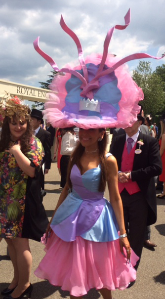 No so subtle - but from the look of the lady on her right she might be wearing trainers